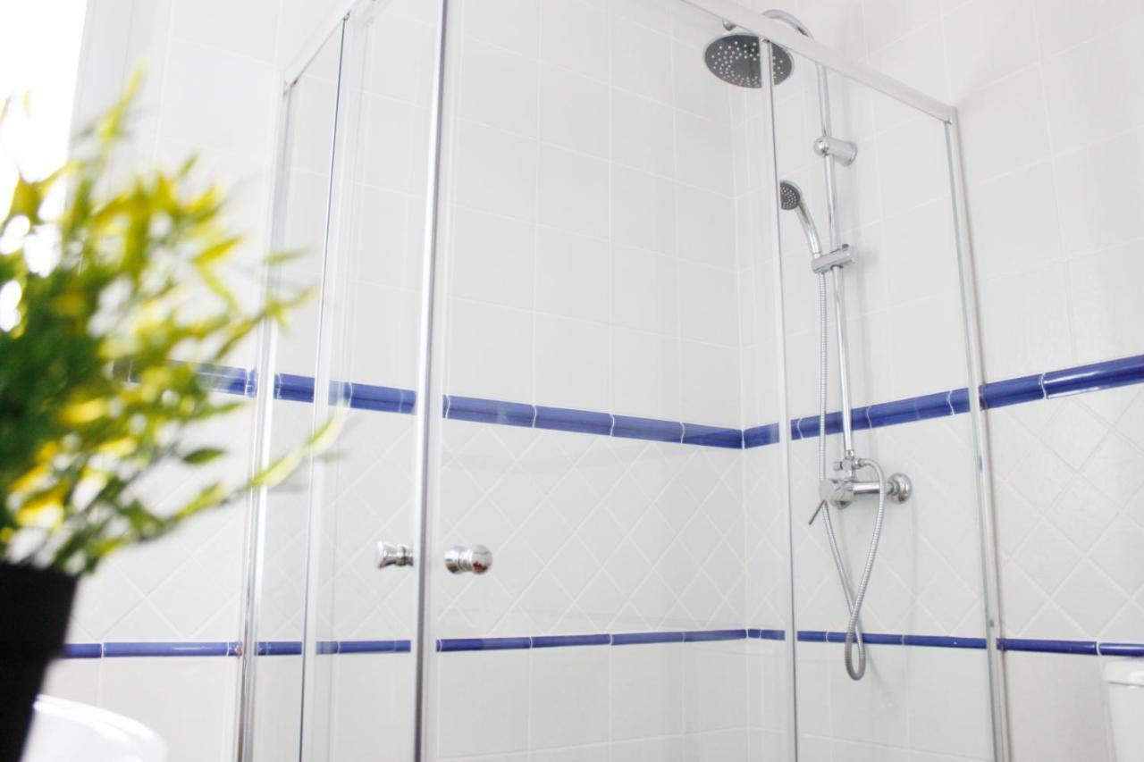 Azahar Apartamentos Triana V 塞维利亚 外观 照片